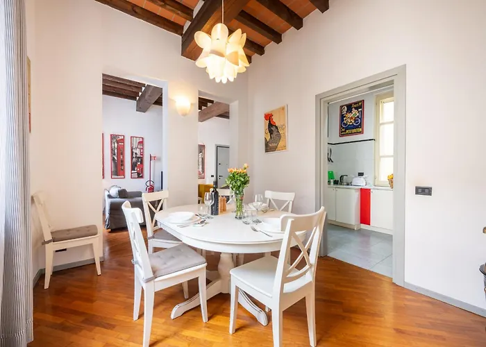 Apartament Guesthost - Shiny X3! Parma