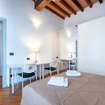 Guesthost - Shiny X5! Apartamento *